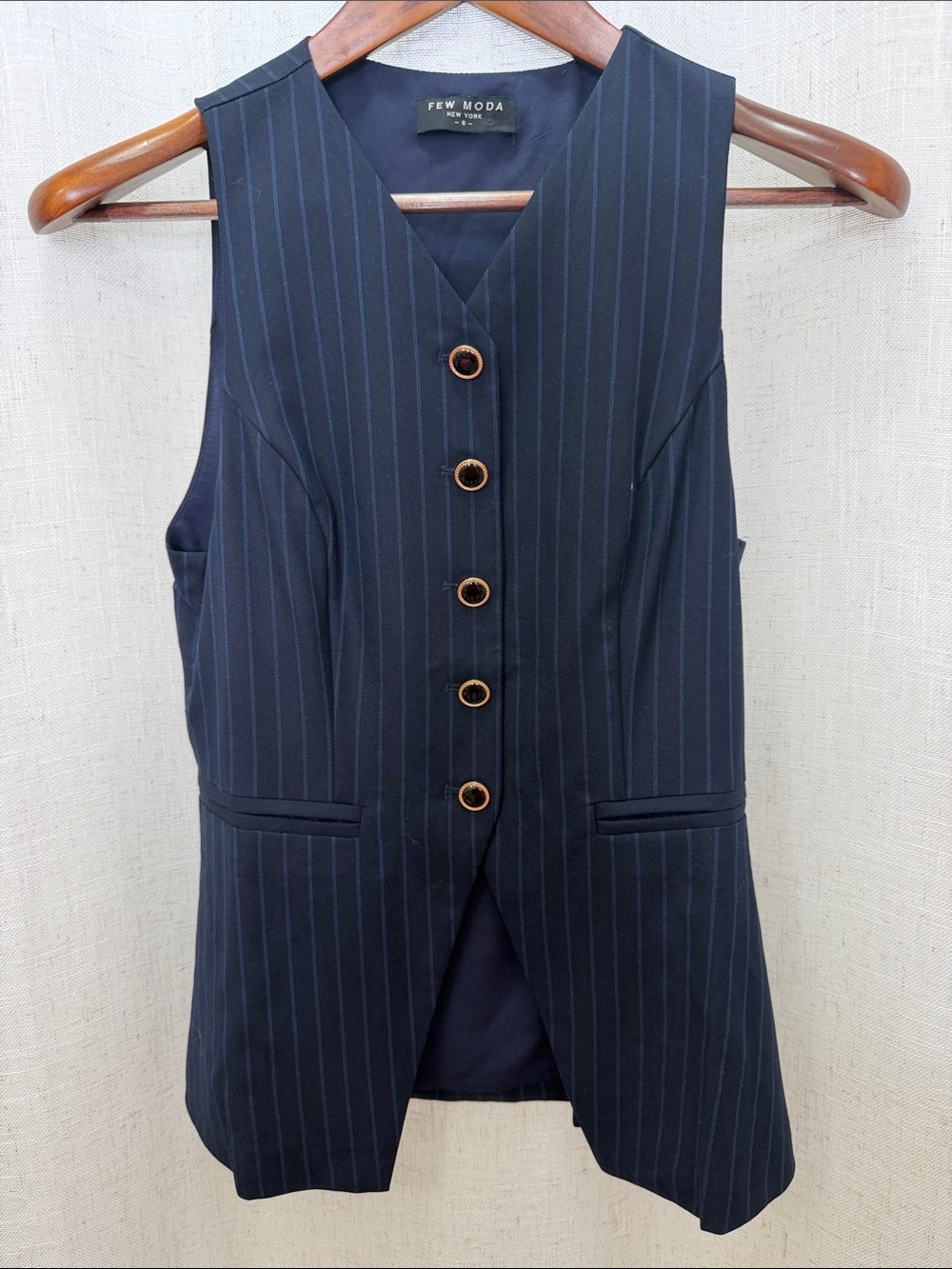 Few Moda New York Navy Pin Stripe Button Up Vest Size 6 Excellent Condition